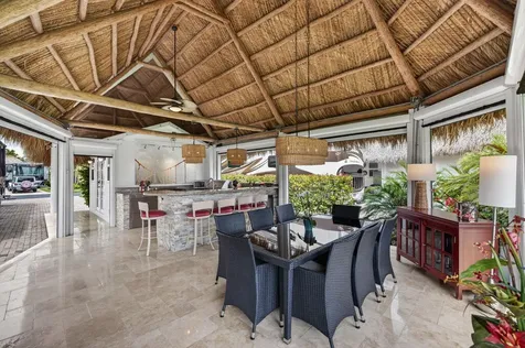382 Sundial Circle Margate FL 33068