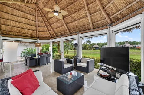 382 Sundial Circle Margate FL 33068