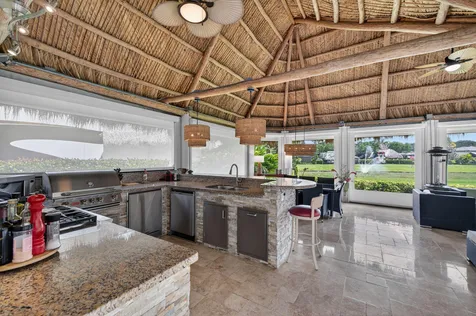 382 Sundial Circle Margate FL 33068