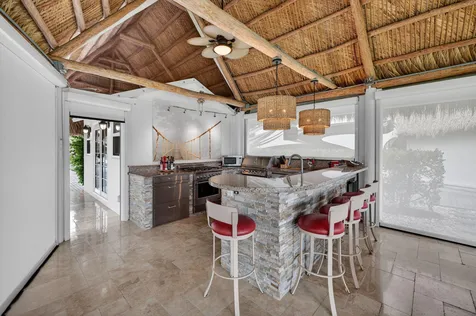 382 Sundial Circle Margate FL 33068