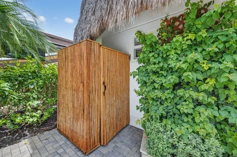 382 Sundial Circle Margate FL 33068
