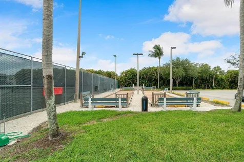 452 Brittany J Delray Beach FL 33446