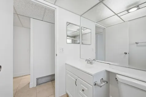 452 Brittany J Delray Beach FL 33446