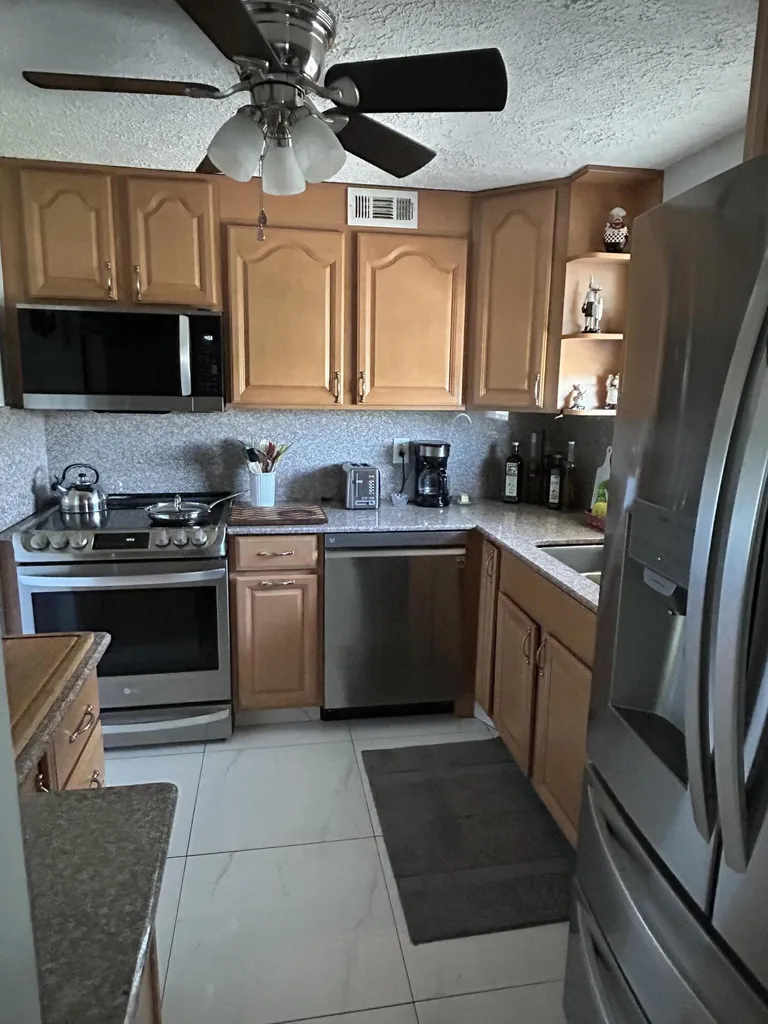 225 Bonnie Boulevard Palm Springs FL 33461