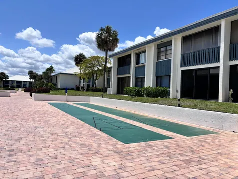 175 SE Saint Lucie Boulevard Stuart FL 34996