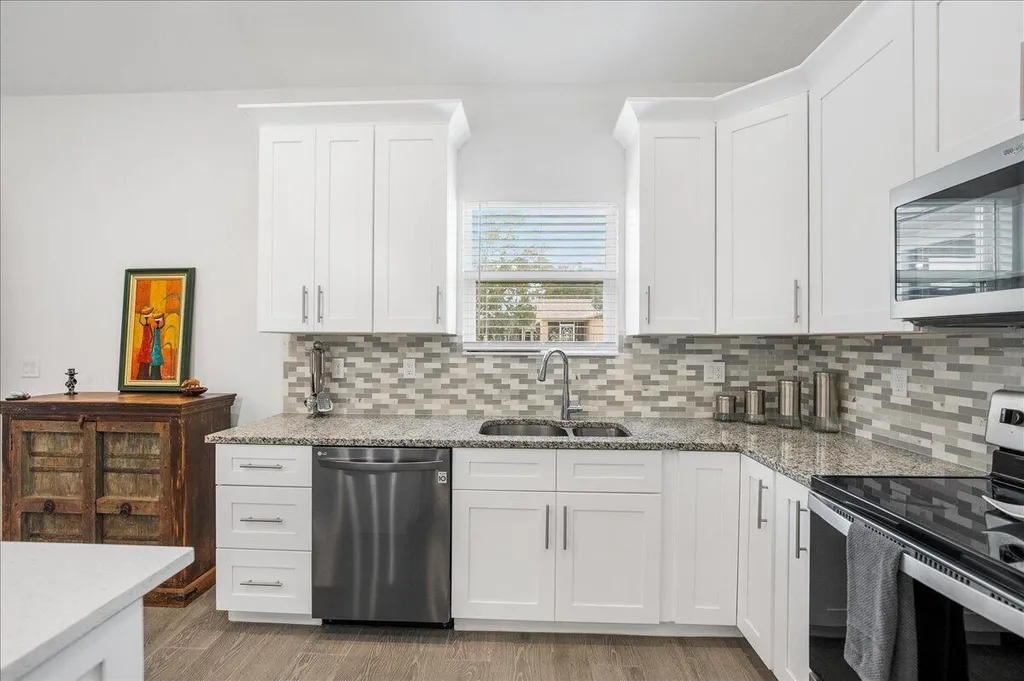 5362 NW Akbar Terrace Port St Lucie FL 34986