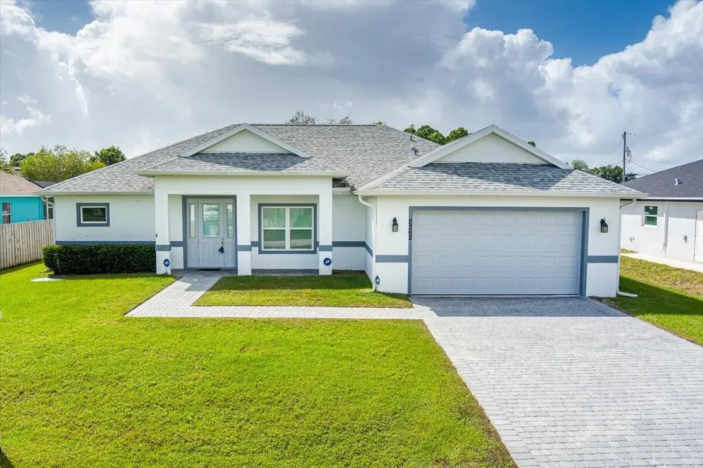 5362 NW Akbar Terrace Port St Lucie FL 34986