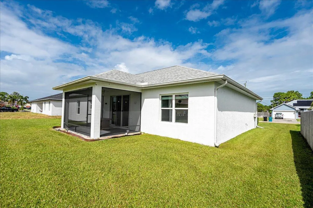 5362 NW Akbar Terrace Port St Lucie FL 34986