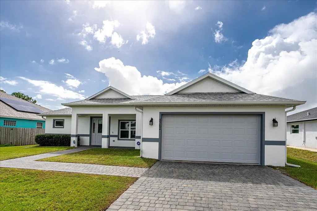 5362 NW Akbar Terrace Port St Lucie FL 34986