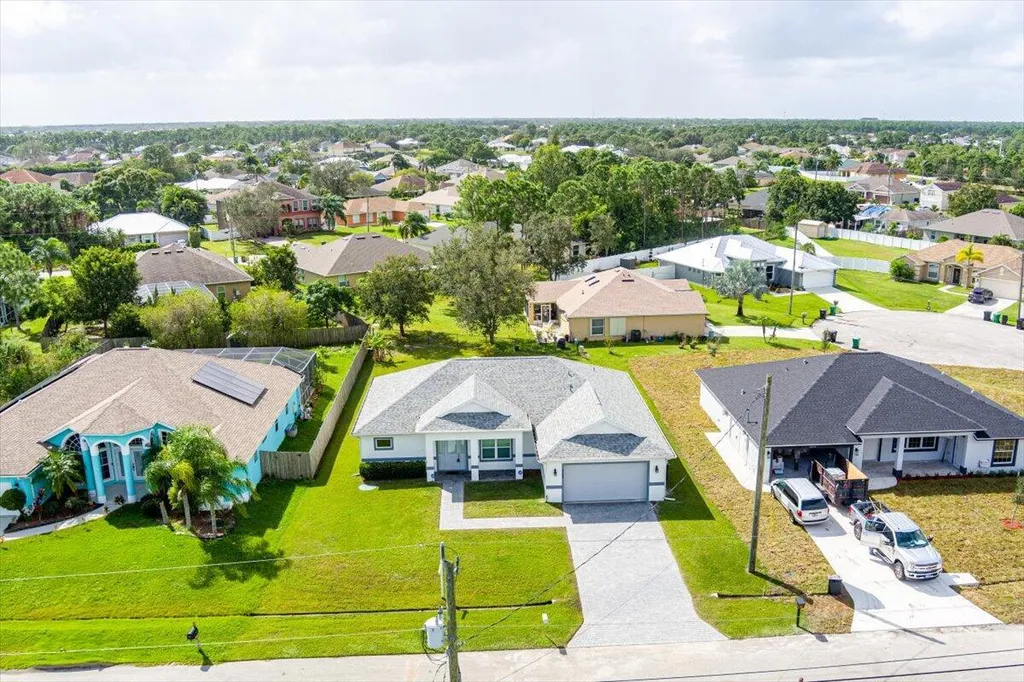5362 NW Akbar Terrace Port St Lucie FL 34986