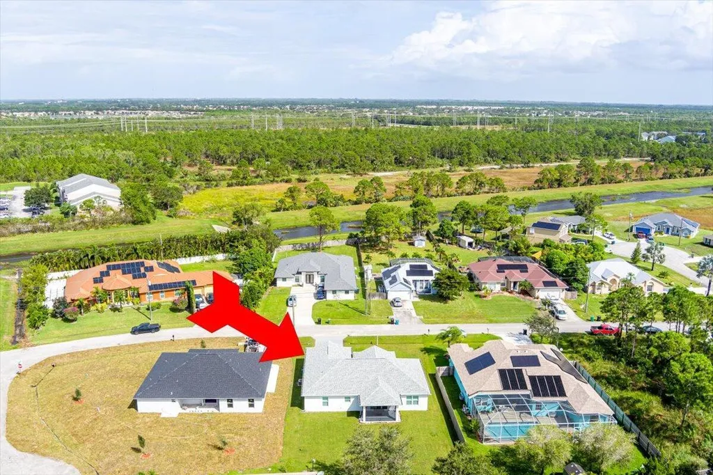 5362 NW Akbar Terrace Port St Lucie FL 34986