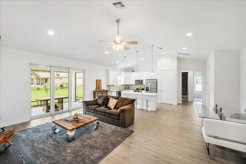 5362 NW Akbar Terrace Port St Lucie FL 34986