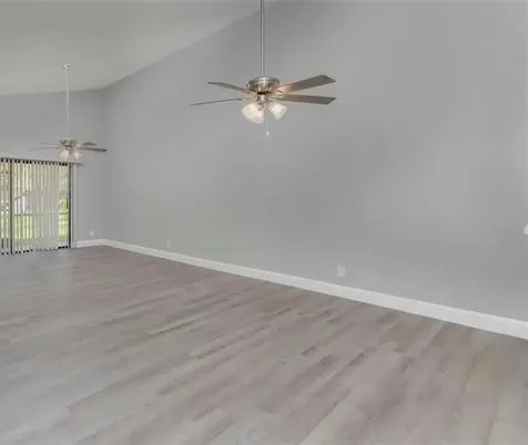 454 Lakeview Drive Weston FL 33326