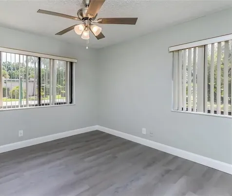 454 Lakeview Drive Weston FL 33326