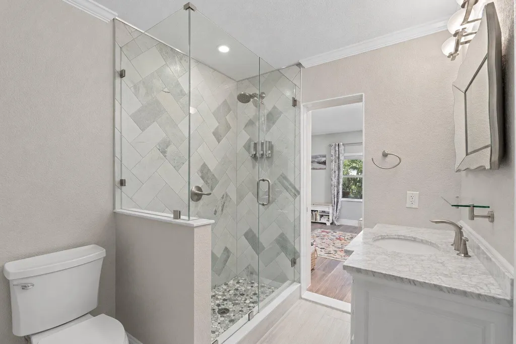 2890 SE 1st Court Boynton Beach FL 33435