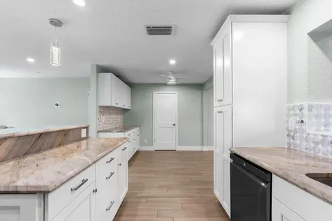 2890 SE 1st Court Boynton Beach FL 33435