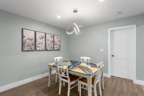 2890 SE 1st Court Boynton Beach FL 33435