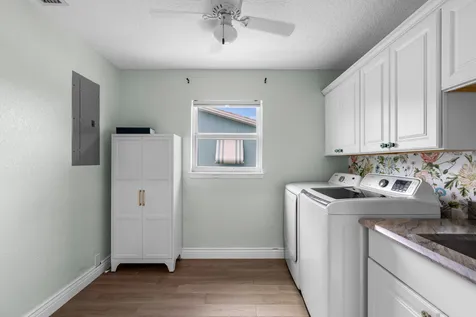 2890 SE 1st Court Boynton Beach FL 33435