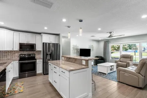 2890 SE 1st Court Boynton Beach FL 33435