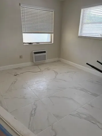 841 NW 39th Street Oakland Park FL 33309