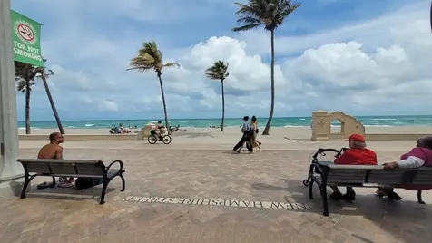 302 New Hampshire Street Hollywood FL 33019