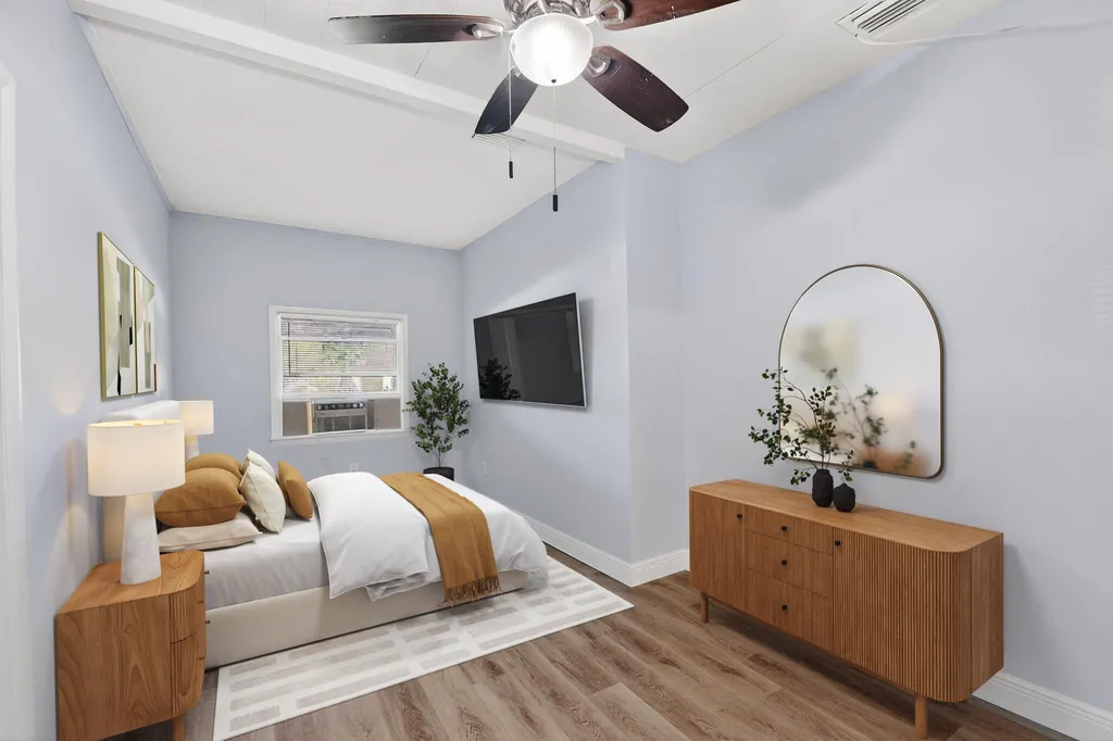 1006 S M Street Lake Worth Beach FL 33460