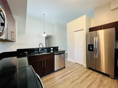 6944 SW 39th Street Davie FL 33314