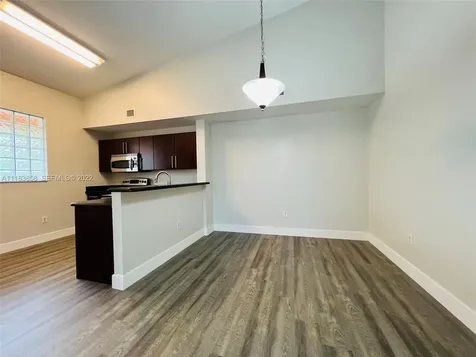 6944 SW 39th Street Davie FL 33314