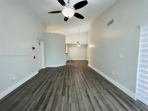 6944 SW 39th Street Davie FL 33314