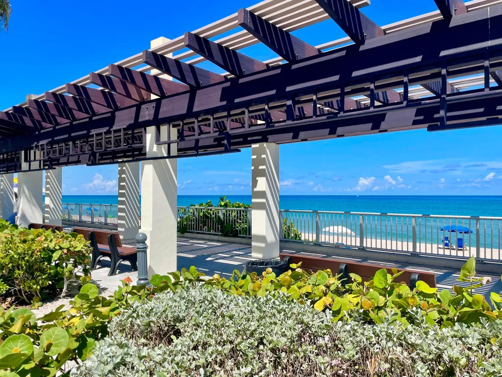 902 S Federal Highway Lake Worth Beach FL 33460