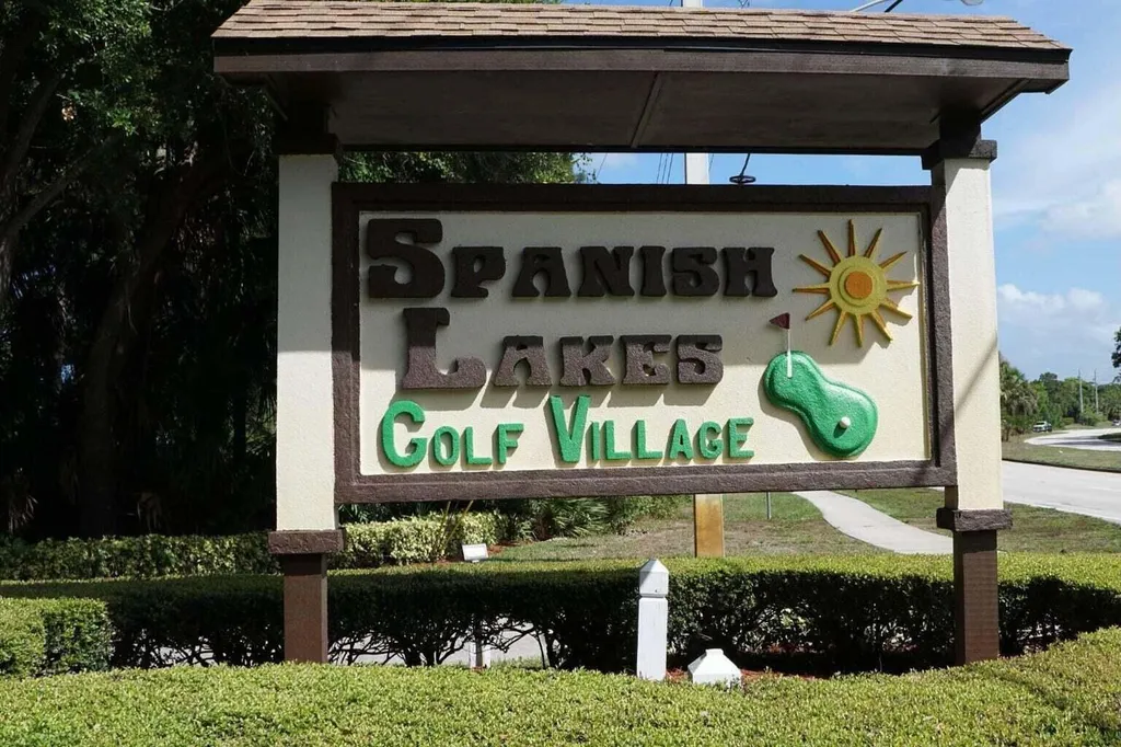 112 W Caribbean Port St Lucie FL 34952