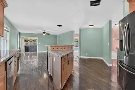 5901 NW 58th Terrace Parkland FL 33067