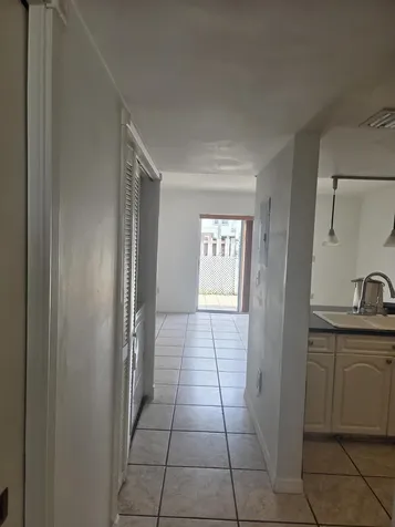 9187 Fontainebleau Boulevard Miami FL 33172