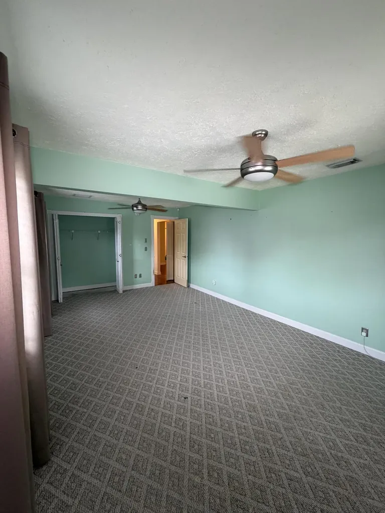 542 NW La Brea Avenue Port St Lucie FL 34983