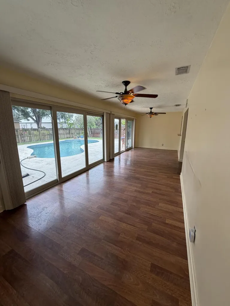 542 NW La Brea Avenue Port St Lucie FL 34983