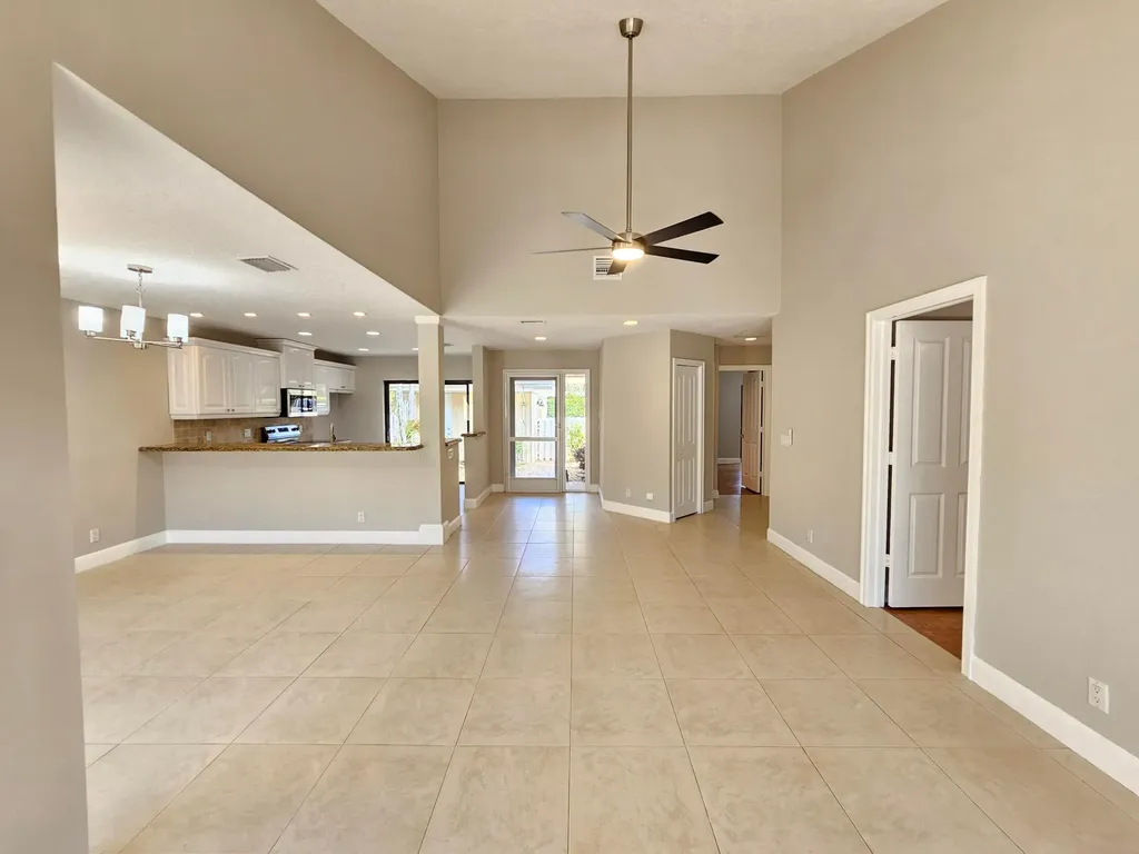 17200 Fownes Crescent Jupiter FL 33477