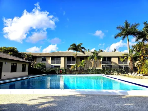 5550 Lakeside Drive Margate FL 33063