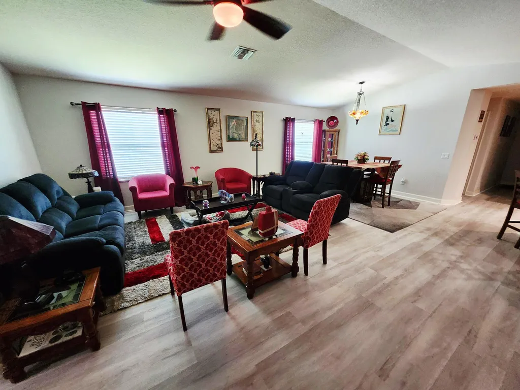 11 SE Flamenco Way Port St Lucie FL 34952