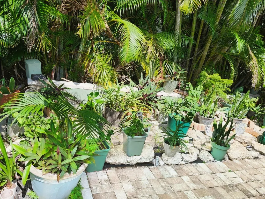 11 SE Flamenco Way Port St Lucie FL 34952