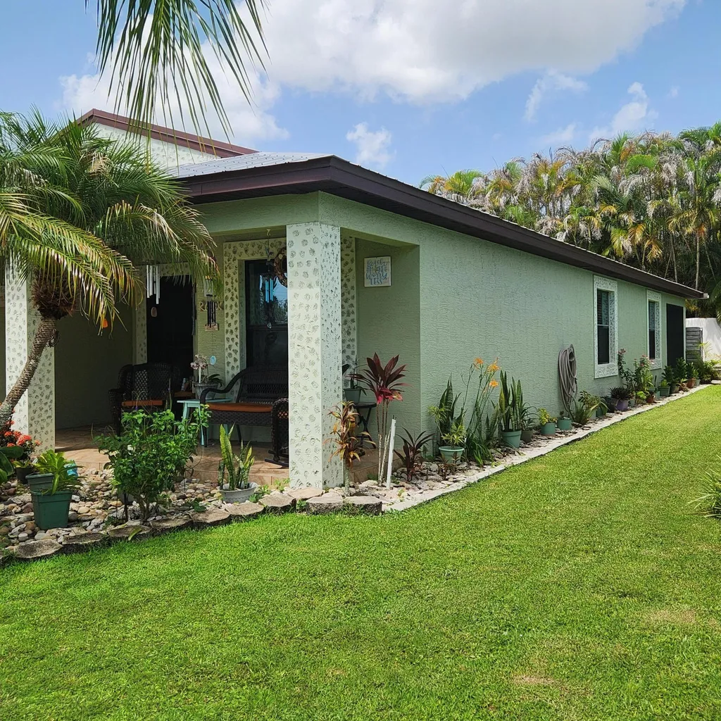 11 SE Flamenco Way Port St Lucie FL 34952