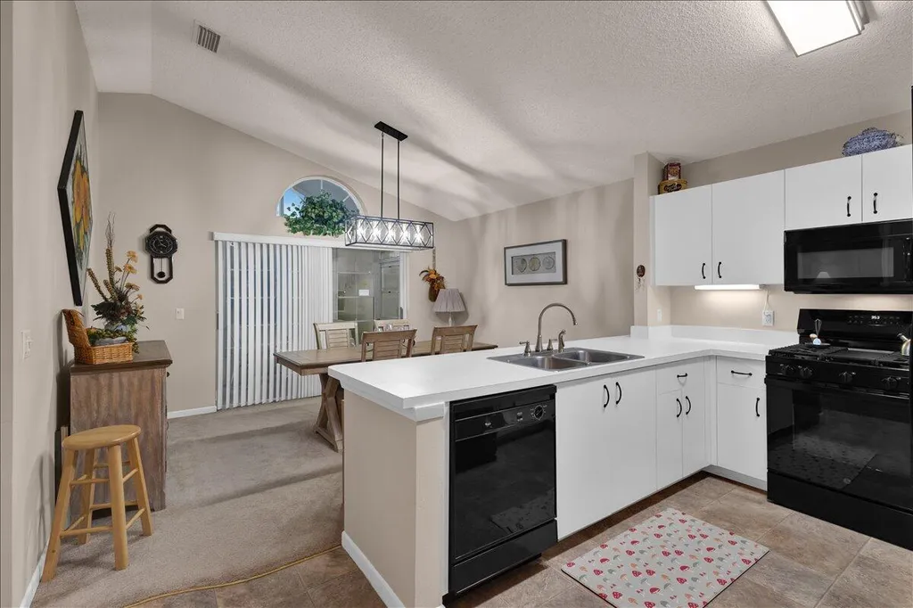 1189 NW Lombardy Drive Port St Lucie FL 34986