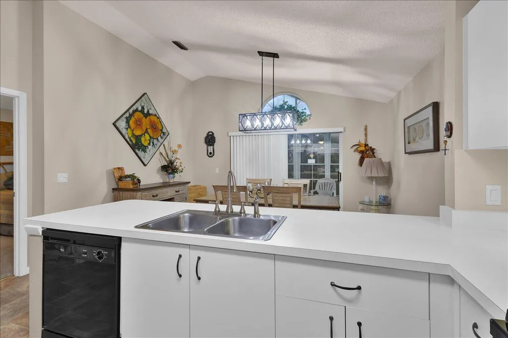 1189 NW Lombardy Drive Port St Lucie FL 34986