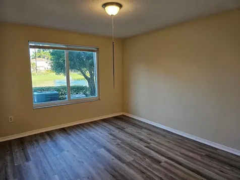 604 Villa Circle Boynton Beach FL 33435
