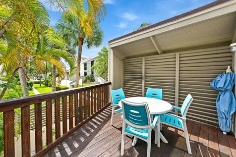 1605 U.s. 1 Jupiter FL 33477