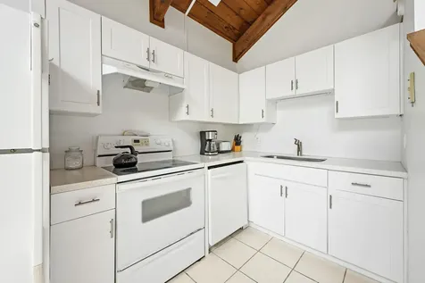1605 U.s. 1 Jupiter FL 33477