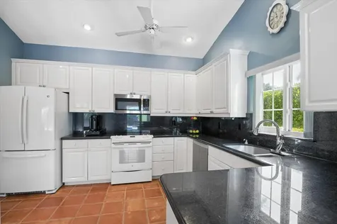 10080 Canoe Brook Circle Boca Raton FL 33498