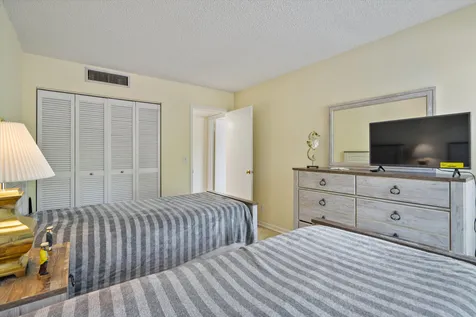 150 Pineview Road Jupiter FL 33469