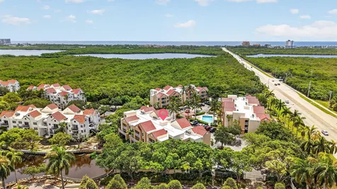 2731 Ocean Club Boulevard Hollywood FL 33019