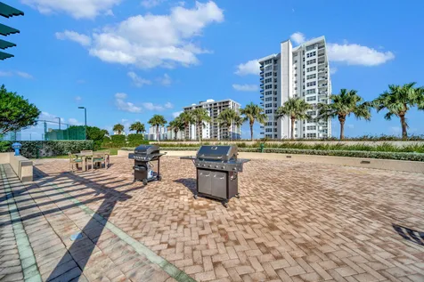 3020 NE 32nd Avenue Fort Lauderdale FL 33308