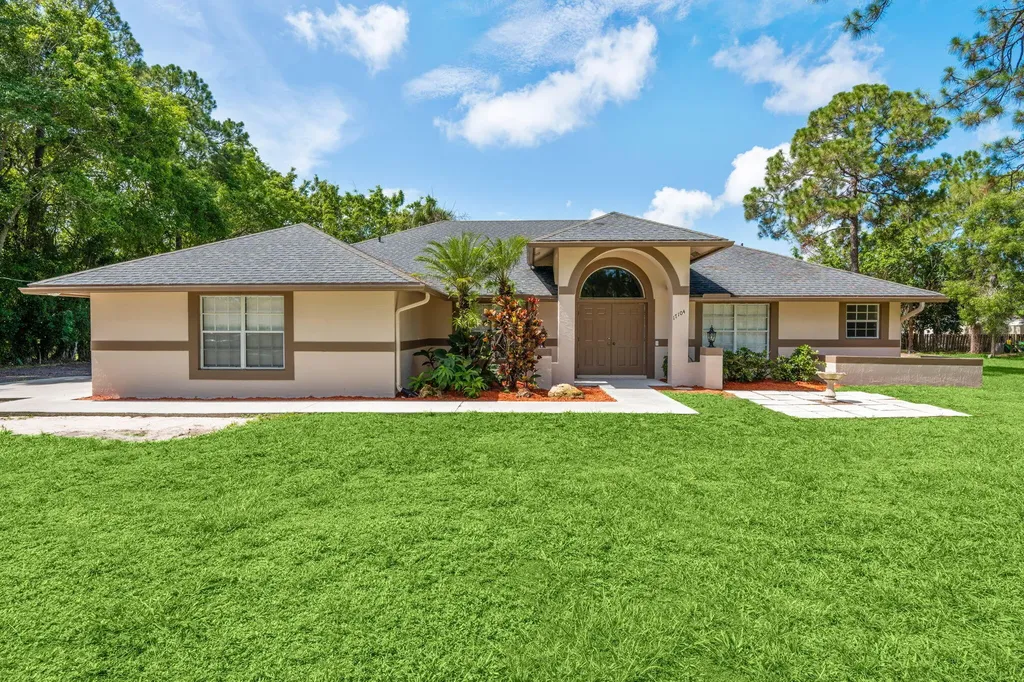 17104 76th Street N The Acreage FL 33470